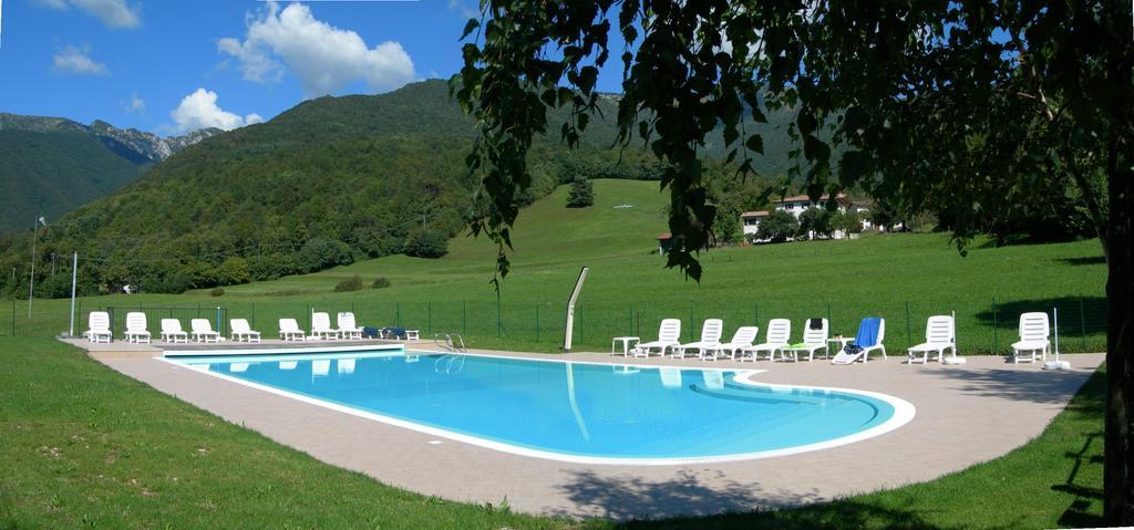 Hotel Colomber Гардоне Ривьера Экстерьер фото